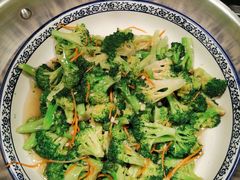 -东方红海鲜百汇(国际大厦店)