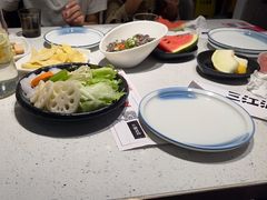-三江源活鱼现烤(维多利摩尔城店)