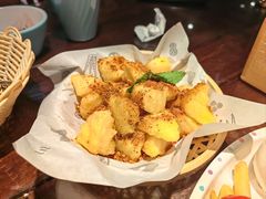 -江边城外烤全鱼(方庄时代购物中心店)