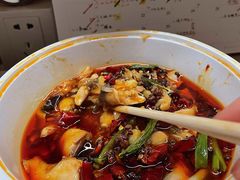 水煮鱼片-神仙钵湘香土菜馆(光华路店)