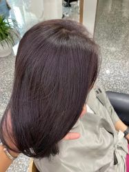 -Tloml salon