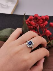 -威德钻石-克拉钻大本营(南京东路店)