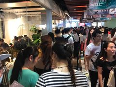 -喜茶(上海正大广场店)