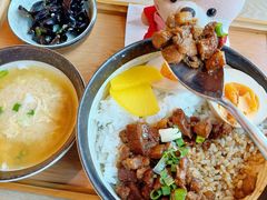 暖心滷肉飯-Dazzling Cafe 蜜糖吐司专卖店