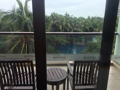 -三亚湾海居铂尔曼度假酒店