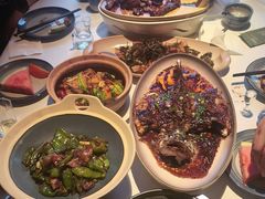 -八府香鸭·啫啫煲(华山路店)