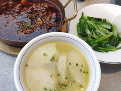 -有红鸡毛店·川菜(建设路店)