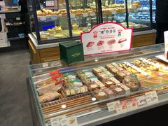 面包甜点陈列柜-多乐之日(和平伊势丹店)