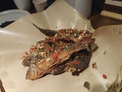 -洞庭土菜小炒馆(易发广场店)