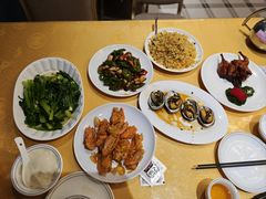-鹏城人家海鲜酒家·23年老字号(较场尾店)