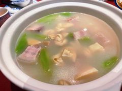 腌笃鲜-老吉士酒家(天平路店)