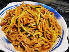 瓜丝莜面-榆味拼三鲜(怀德路店)