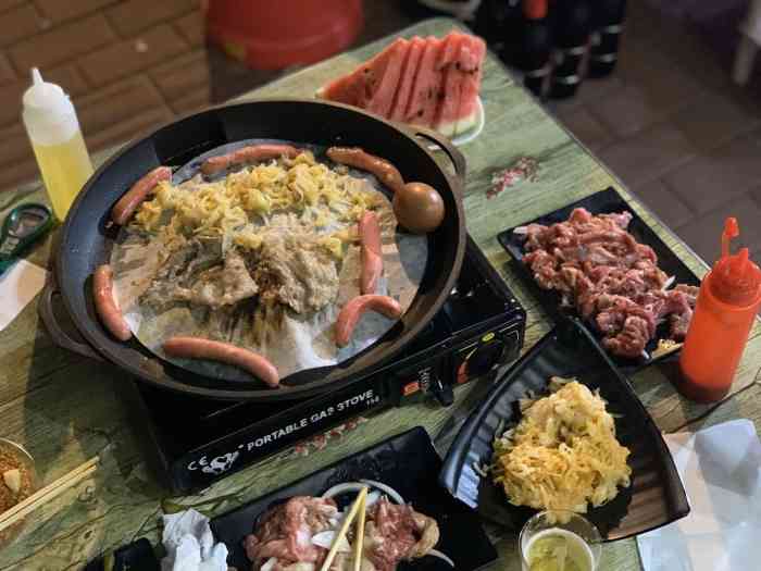 二姐地锅烤肉-"前几天去附近办事 太饿了 朋友说想吃烤肉.