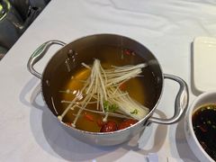 -德天肥牛海鲜火锅(城西银泰店)