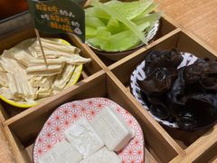 -椒鸣椒麻小馆·新疆菜(五道口创始店)