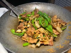 -费大厨辣椒炒肉(万家丽一店)