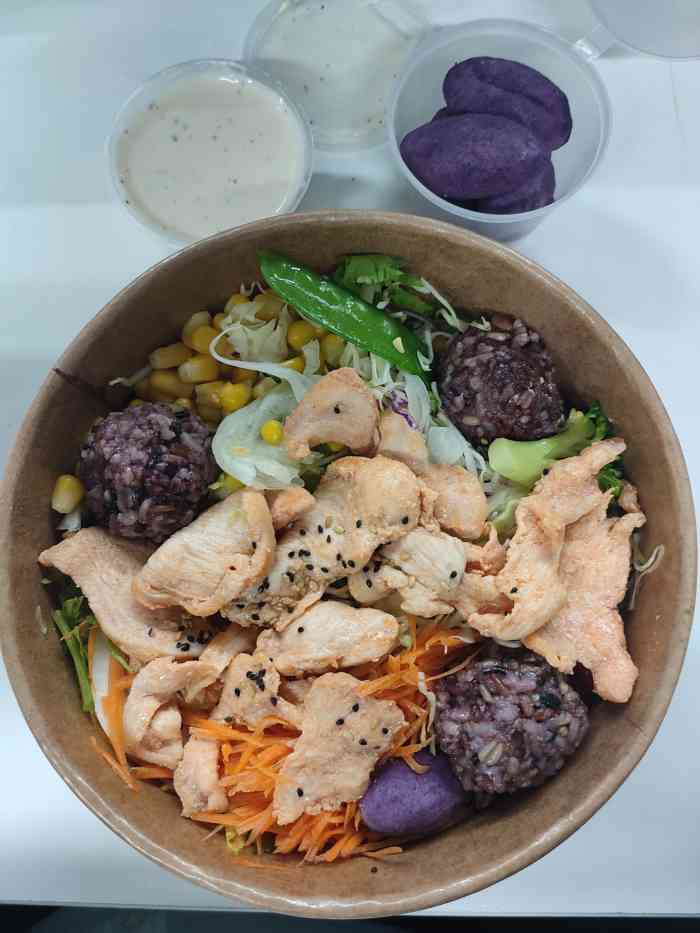 sawa低卡轻食(三好街店)-"很久没吃过了,包装换了,量还是从前那样吧.