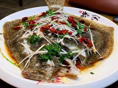 -大城·烧烤海鲜大排档(台东店)