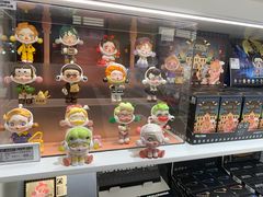 -泡泡玛特POPMART(万达店)