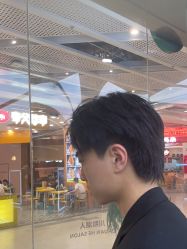 -川和潮人