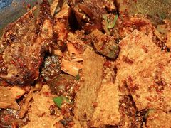 -嘎嘎鸭下巴·爆辣干锅(明教寺店)