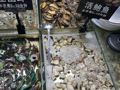 -领鲜活海鲜榴莲自助火锅(东门店)