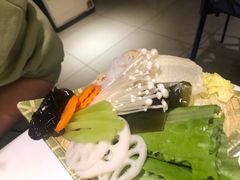 蔬菜小拼盘-鱼酷活鱼烤鱼(沈阳大悦城店)