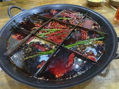 -正南齊北重庆老火锅(光华村直营店)