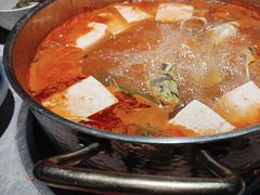 -野山舂·贵州现舂酸汤牛肉(民生路店)