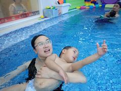 -龙格亲子游泳·水育早教运动中心(龙湾天街店)