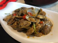 -沪小胖小龙虾(淮海中路旗舰店)