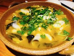 -东家小院金汤酸菜鱼(南阳路店)