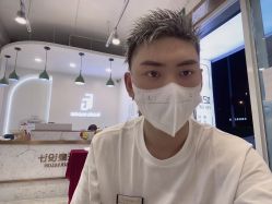 -妃格美发沙龙·烫发·染发