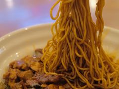 -佬钱湾仔(衣裳街店)