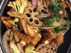-渝蛙馆(新百店)