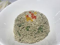 香椿拌黑豆腐-峨嵋酒家总店(车公庄店)