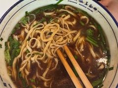 -镇南锅盖面馆(解放路店)