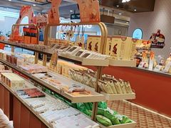-沪上阿姨·臻选茶饮(上海环球港店)