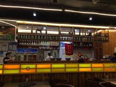 -胡须佬鸡煲四季火锅店(石厦西村直营店)