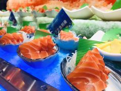 -锤头鲨毛肚海鲜烤肉自助餐厅(国购广场店)