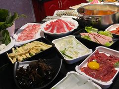 -唯爱KTV聚会餐厅(仙林东城汇店)