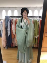 -汉仪华裳汉服馆(打浦桥店)