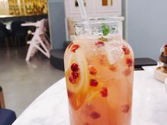柠檬石榴苏打水-Lilliput粒粒堡亲子餐厅(置汇旭辉店)