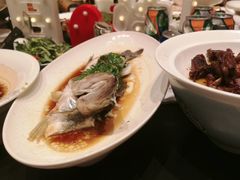 -新天明砂锅鱼头煲