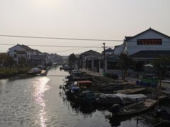-七的湖·晚芳亭·阳澄湖农家菜·大闸蟹(莲花岛店)