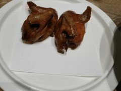 招牌陈皮脆皮乳鸽-北京泰富酒店-柏景轩中餐厅