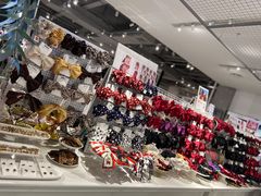 -纪念日百货(万达广场店)