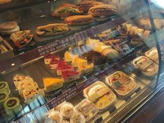 -星巴克臻选(盐城金鹰聚龙湖店)