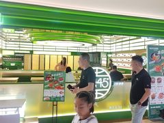 -宝龙城(杭州滨江店)