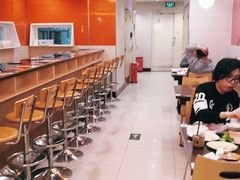 大堂-呷哺呷哺(世贸.工三店)